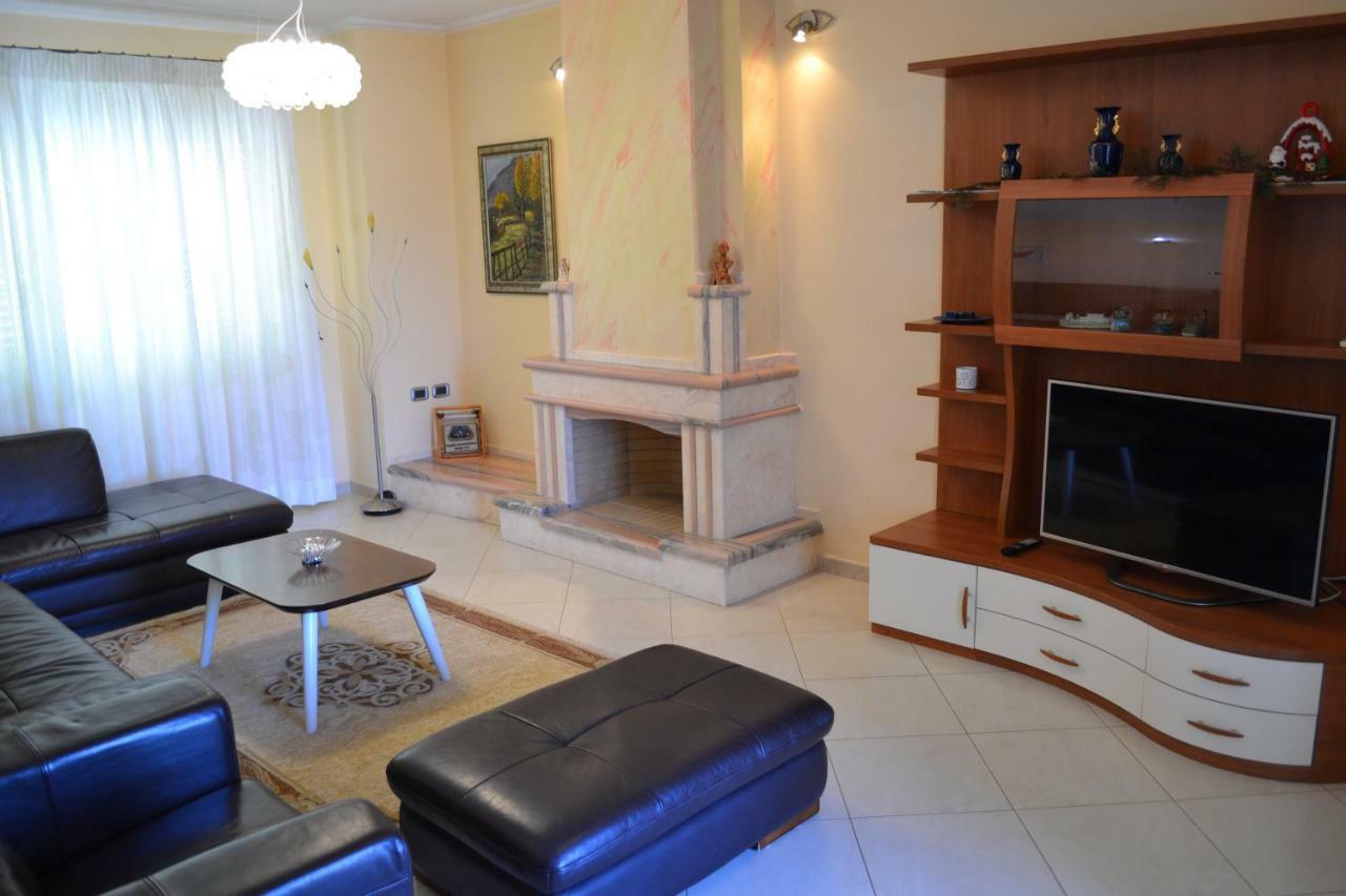 Penthouse 4 Bedrooms Apartment Vlorë Εξωτερικό φωτογραφία